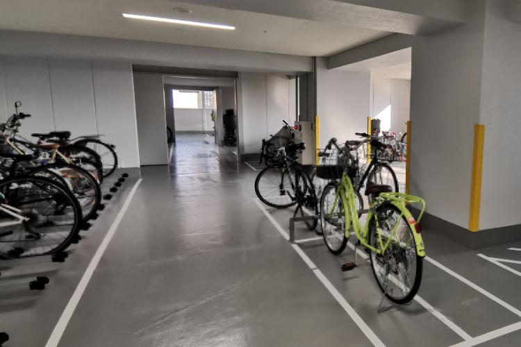 シティタワー広島の自転車置場